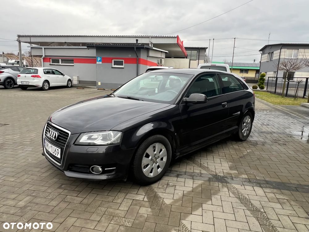 Audi A3 3-drzwiowe 1.6 TDI 99g DPF - 2