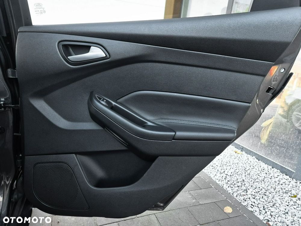 Ford Focus 1.5 EcoBoost STart-Stopp-System TITANIUM - 21