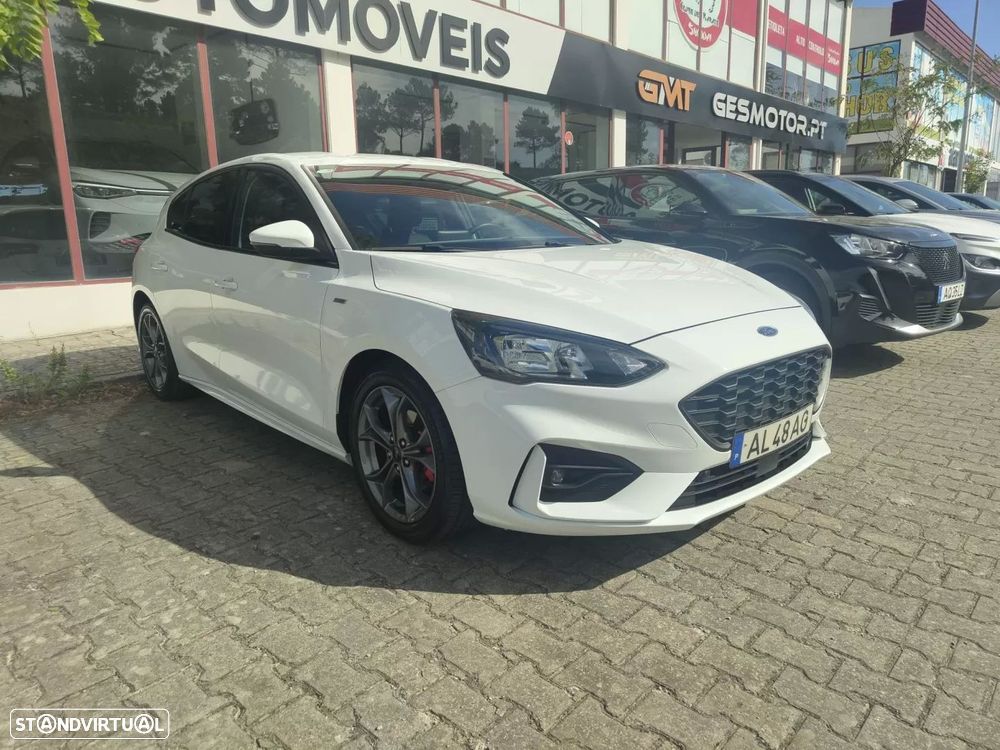 Ford Focus 1.0 EcoBoost MHEV ST-Line X - 5