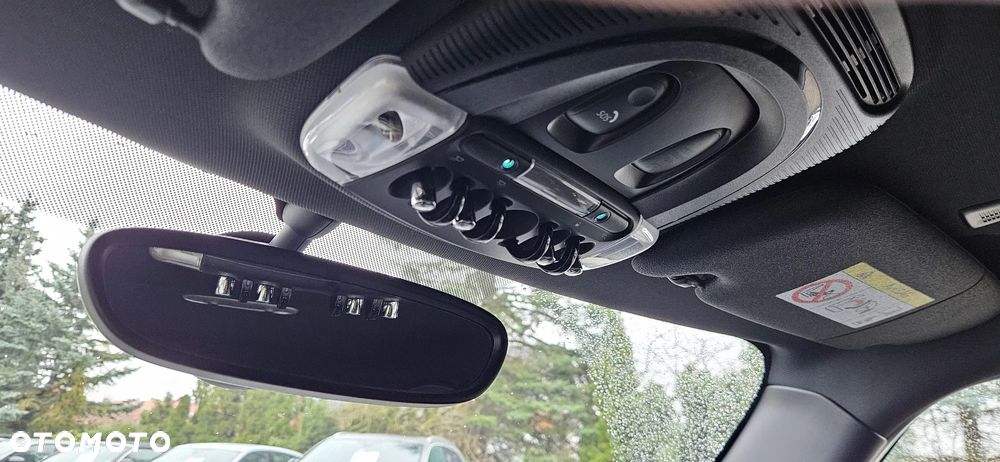 MINI Cooper Multitone Edition - 28