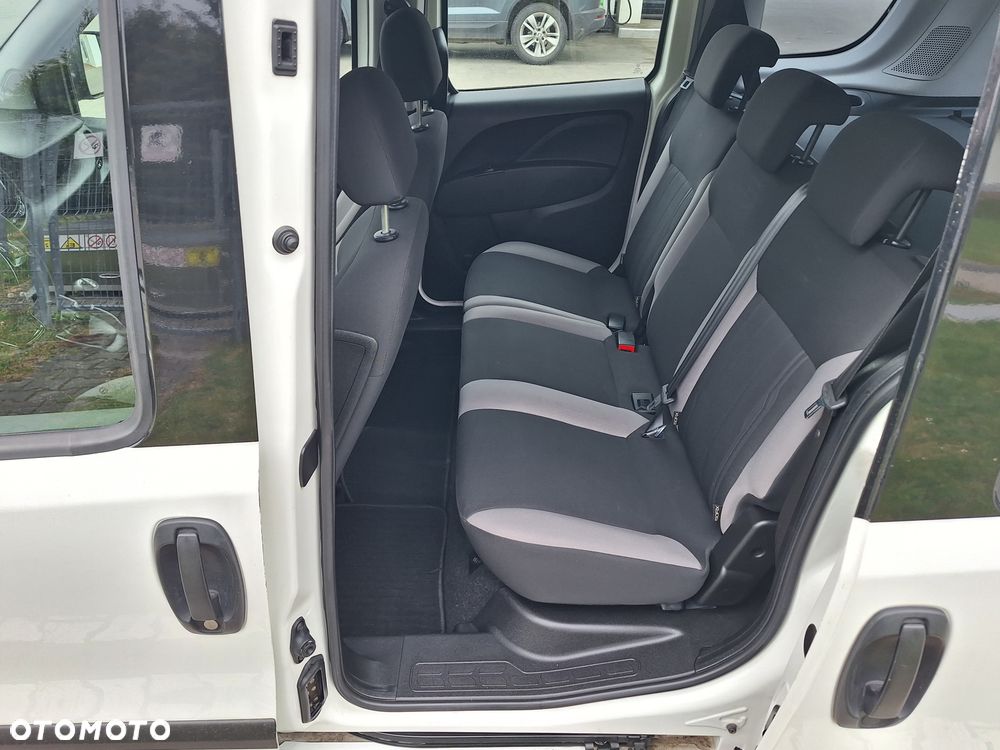Fiat Doblo - 10