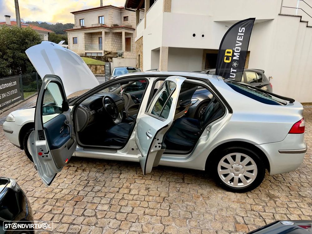Renault Laguna 1.6 Expression - 25