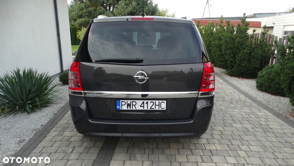 Opel Zafira 1.8 Cosmo - 6