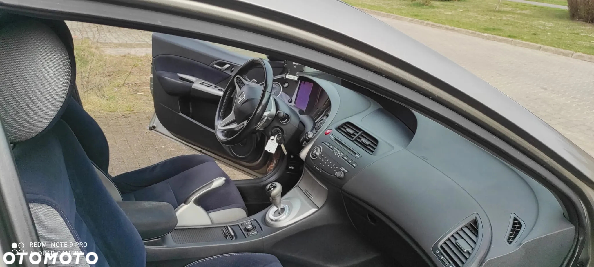 Honda Civic 1.8 Executive - 31