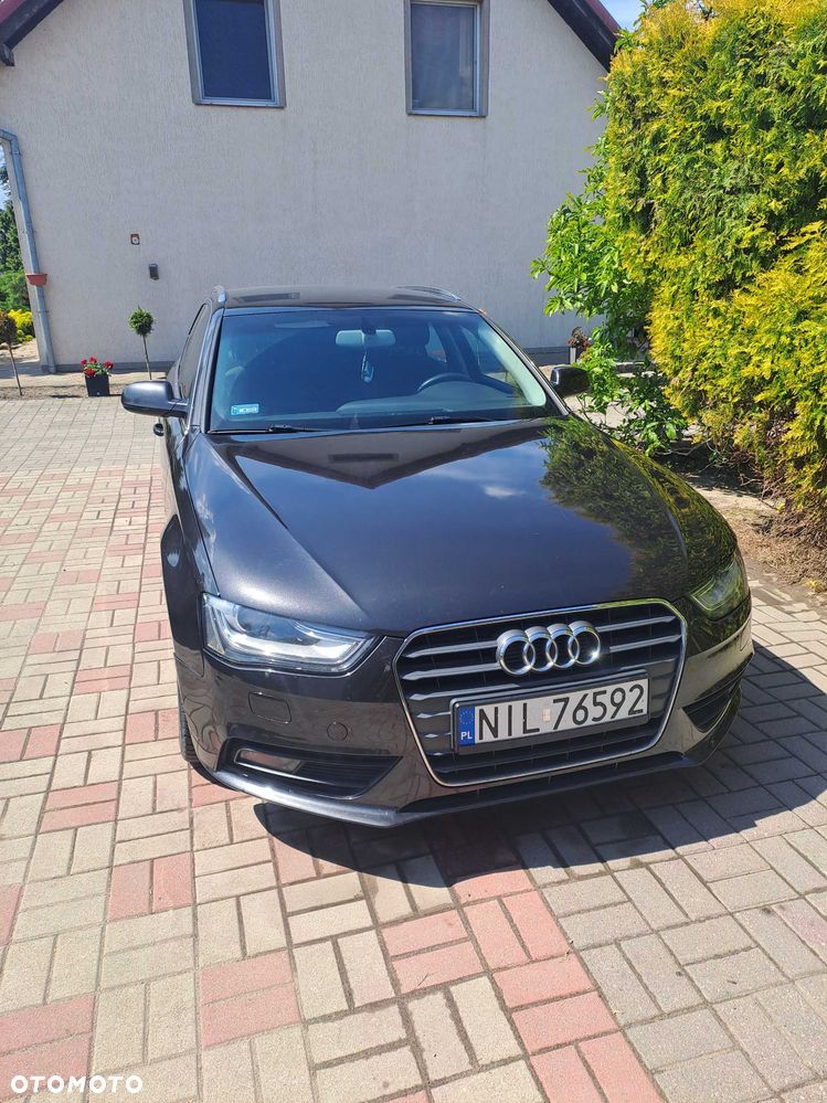 Audi A4 Avant - 1