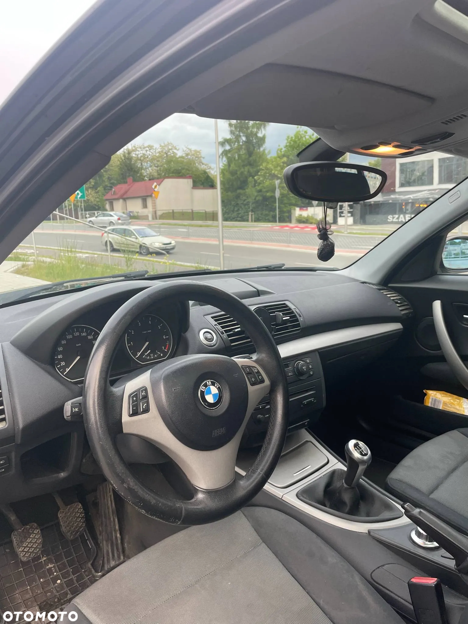BMW Seria 1 116i - 7