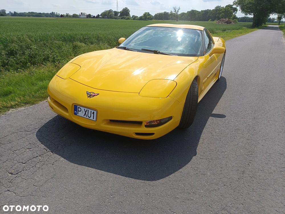 Chevrolet Corvette 5.7 - 9