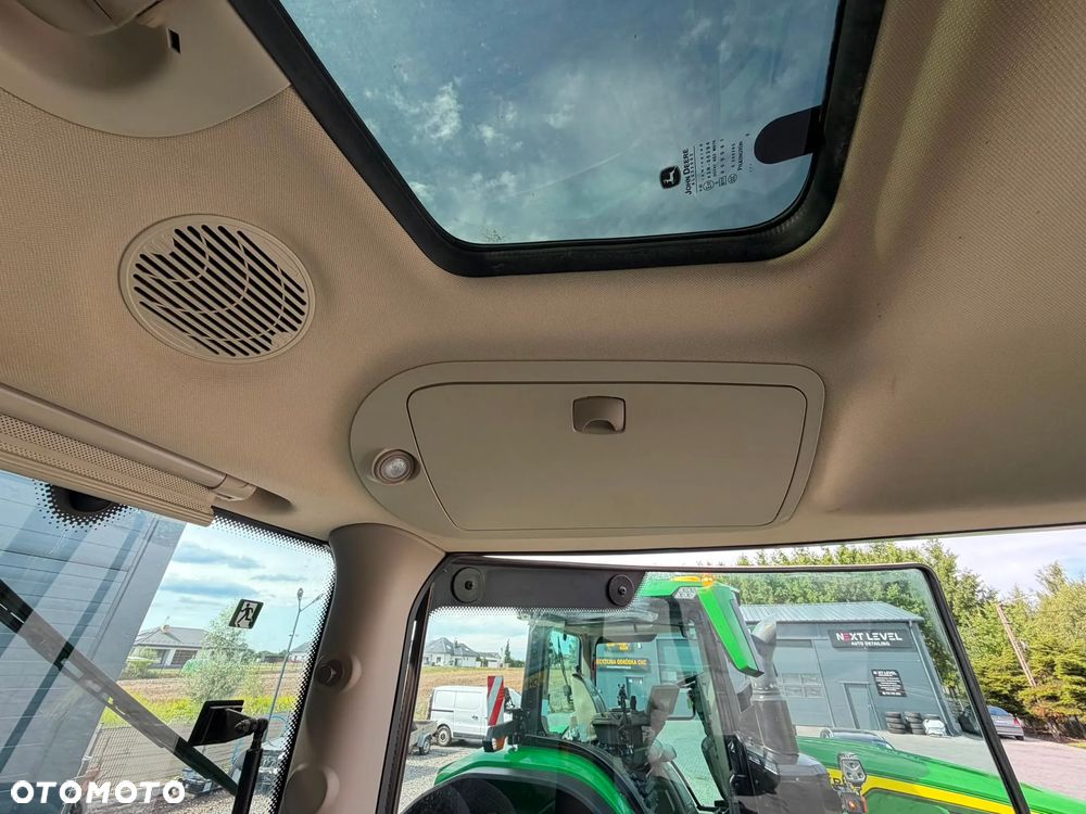 John Deere 6215 - 19