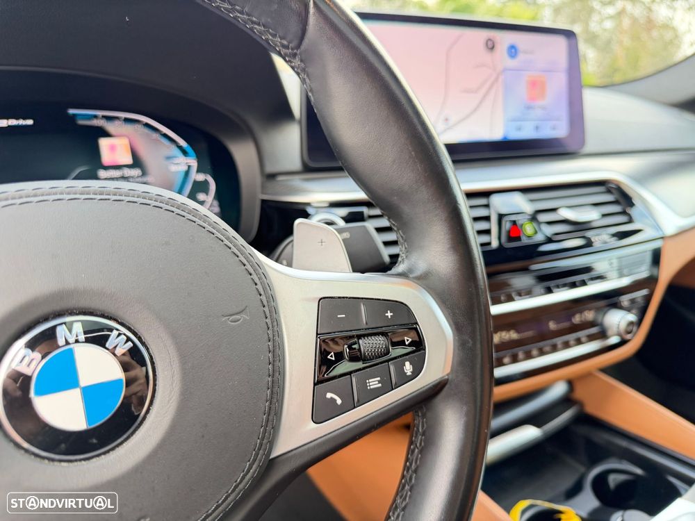 BMW 530 e Pack M - 41