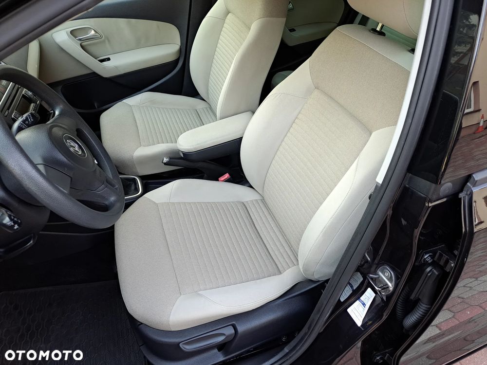 Volkswagen Polo 1.2 Comfortline - 12