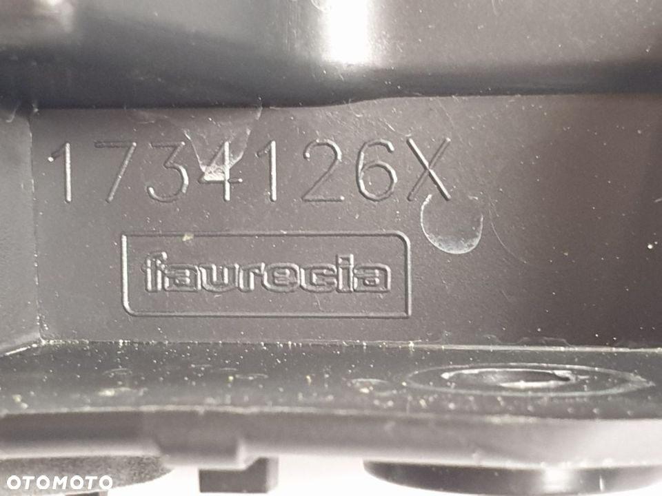 PEUGEOT 3008 5008 od 2017 r . Ślizg zderzaka Lewy Tył - 6