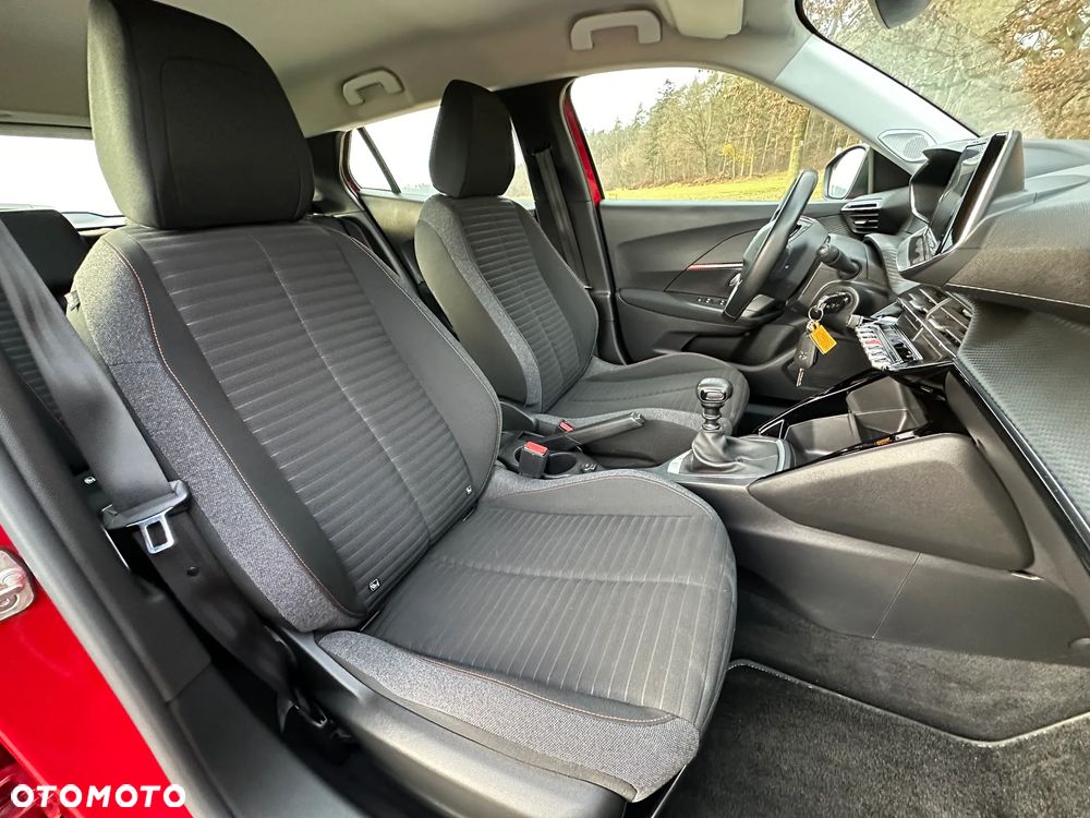 Peugeot 2008 1.2 Pure Tech Allure S&S - 21