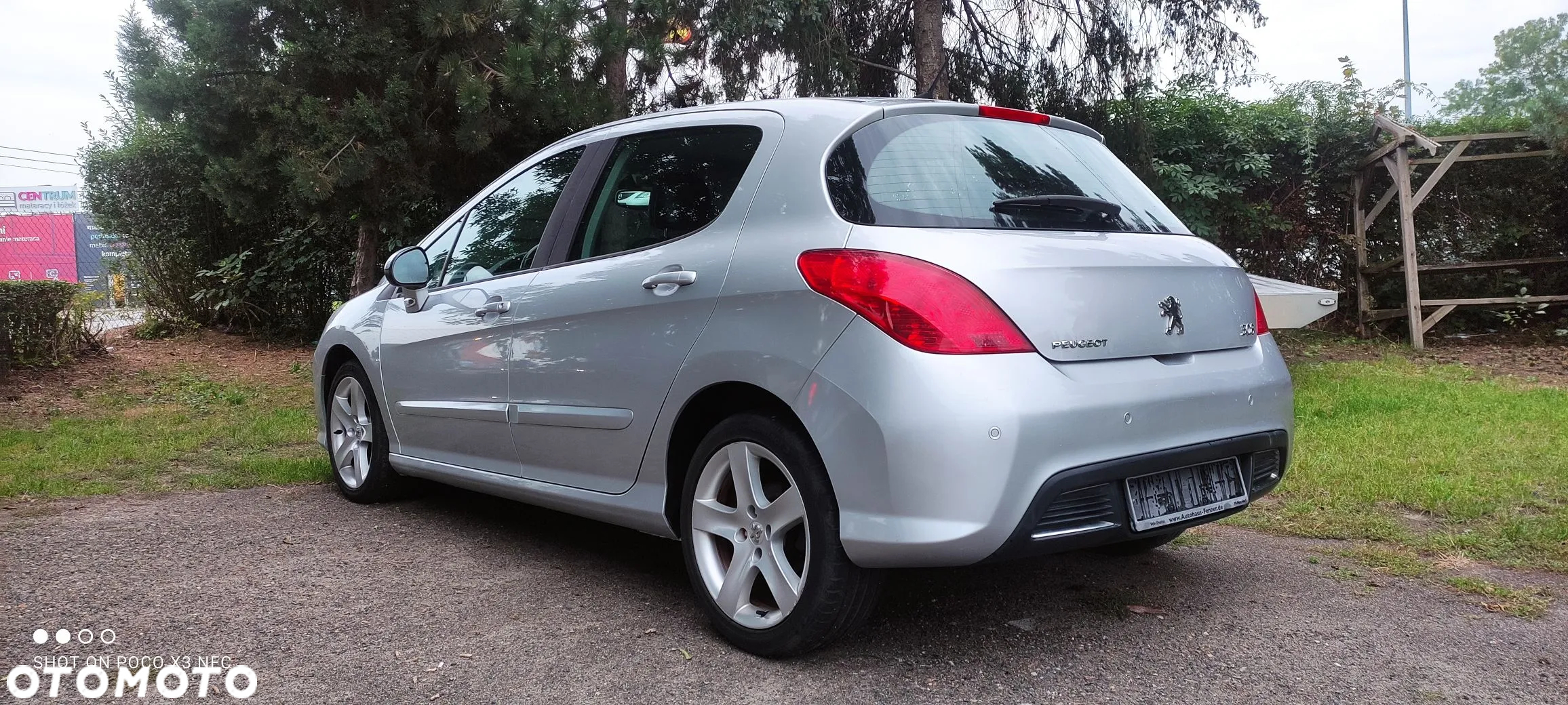 Peugeot 308 1.6 Premium Plus - 4