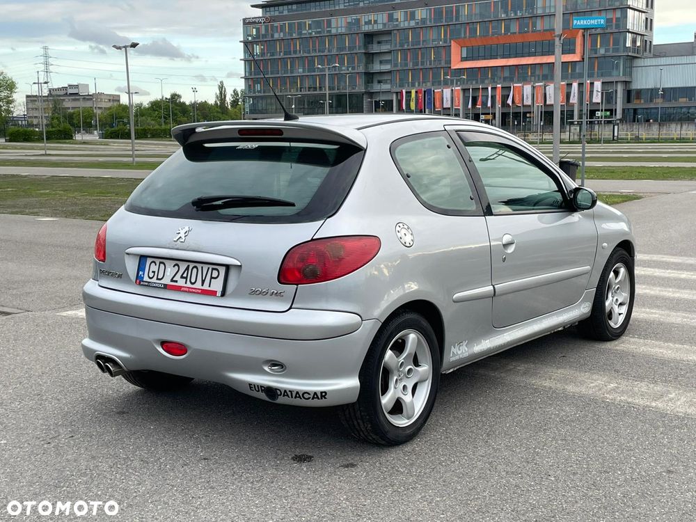 Peugeot 206 2.0 RC - 2