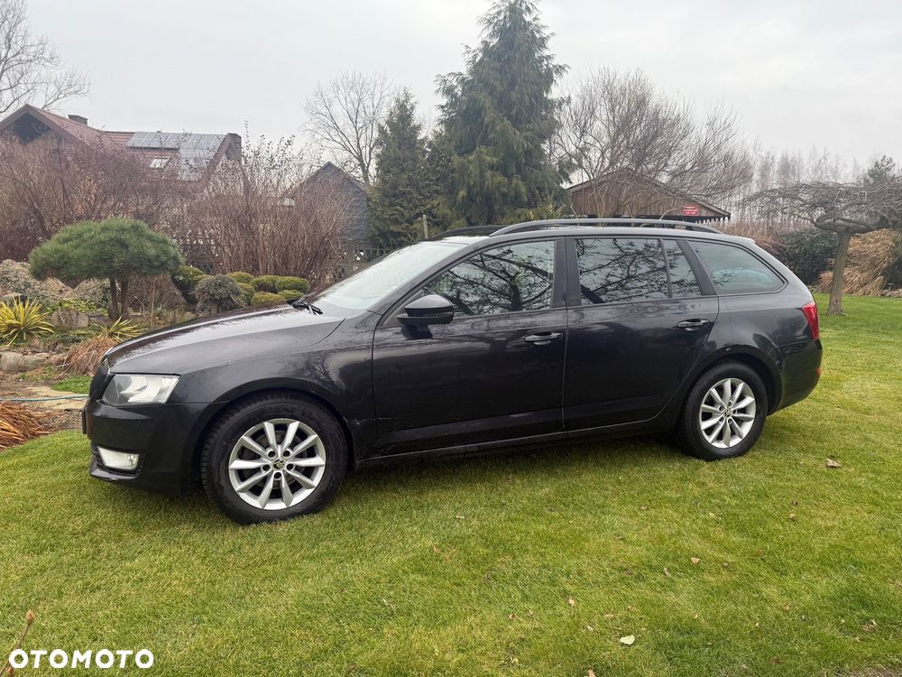 Skoda Octavia 2.0 TDI Elegance DSG - 4