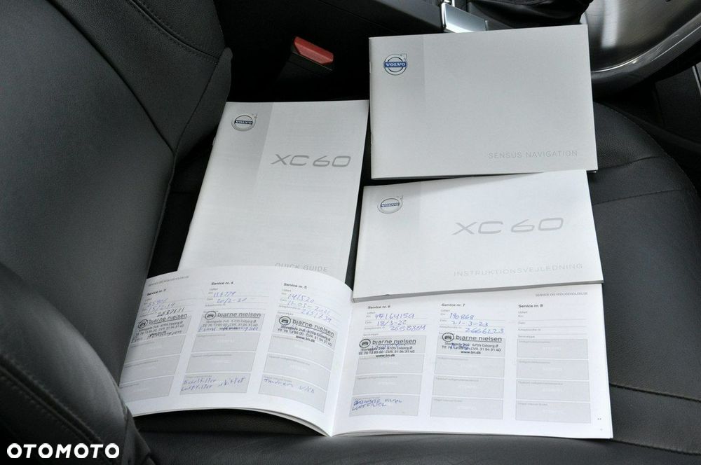 Volvo XC 60 D4 Momentum Pro - 20