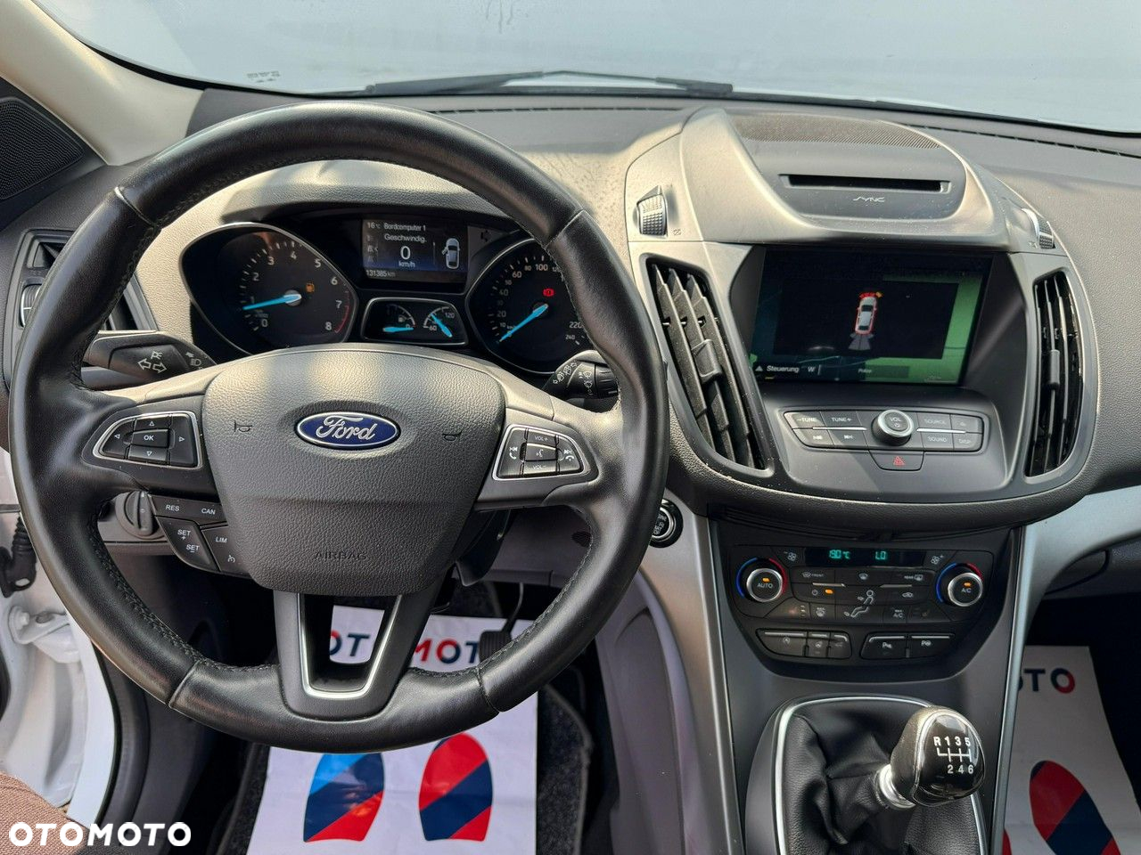 Ford Kuga - 25