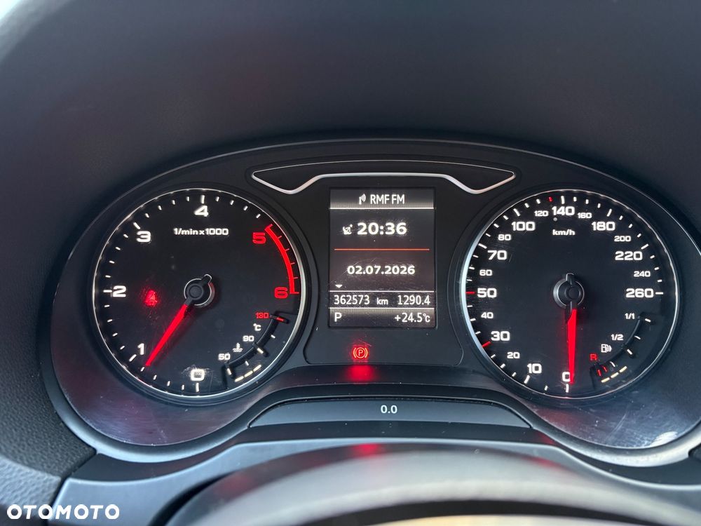 Audi A3 Sportback 2.0 TDI Ambiente S tronic - 3