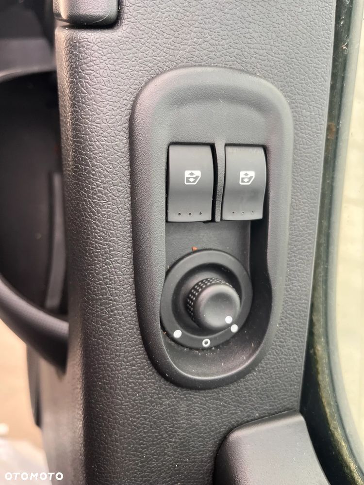 Renault Master - 15