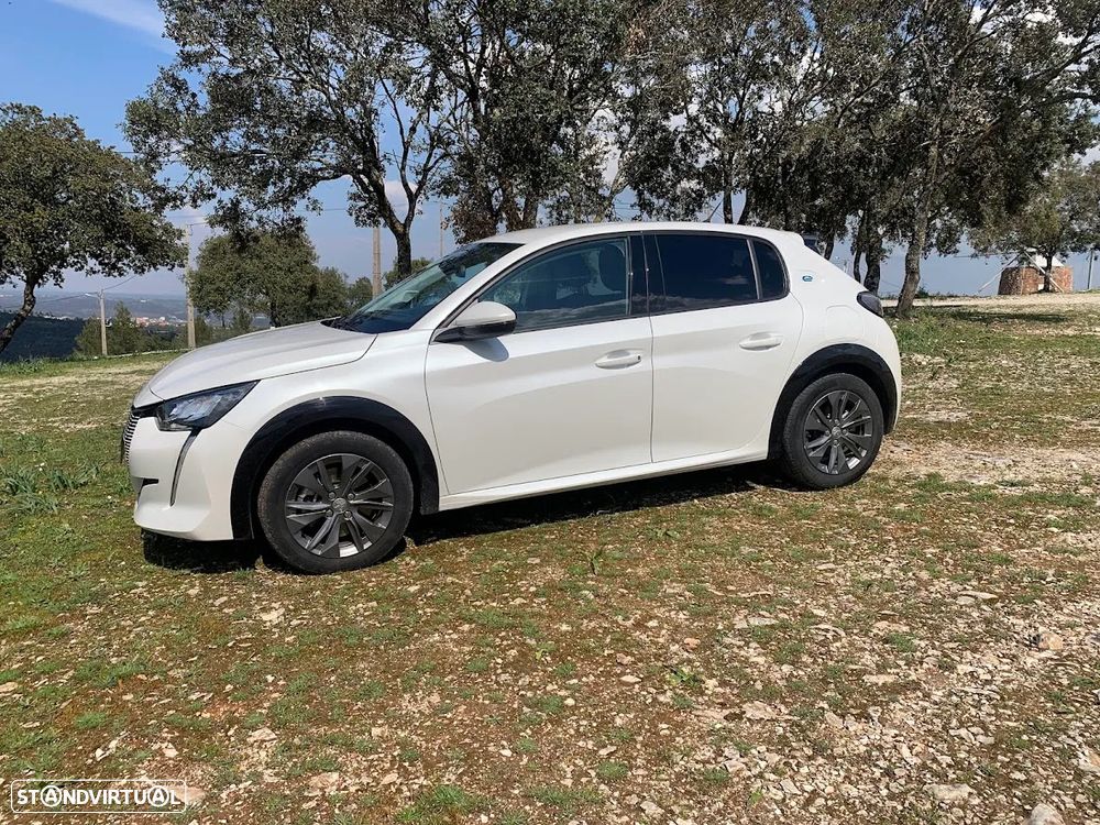 Peugeot e-208 50 kWh Allure Pack - 3