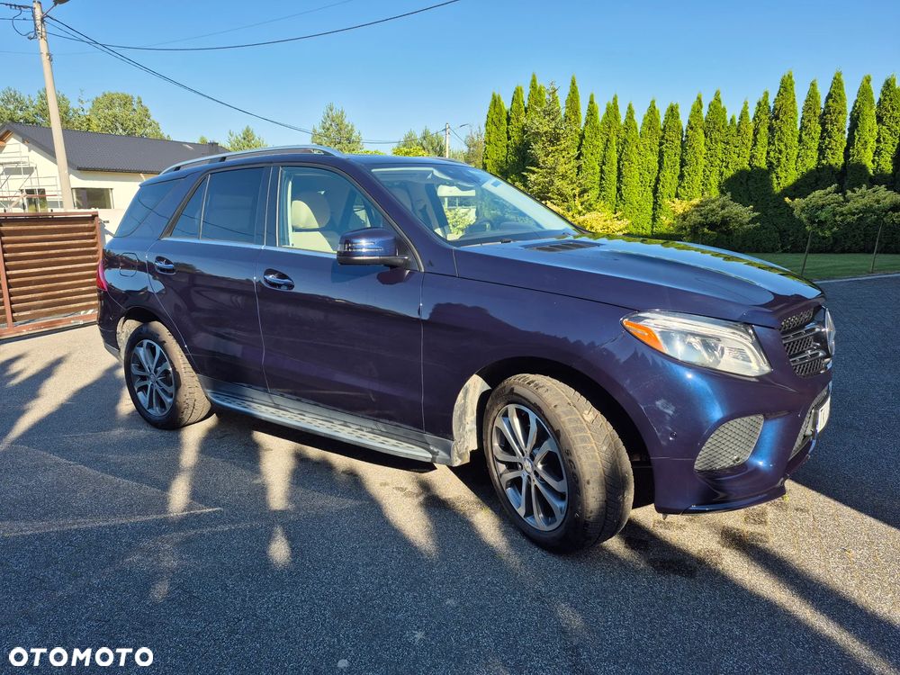 Mercedes-Benz GLE - 9