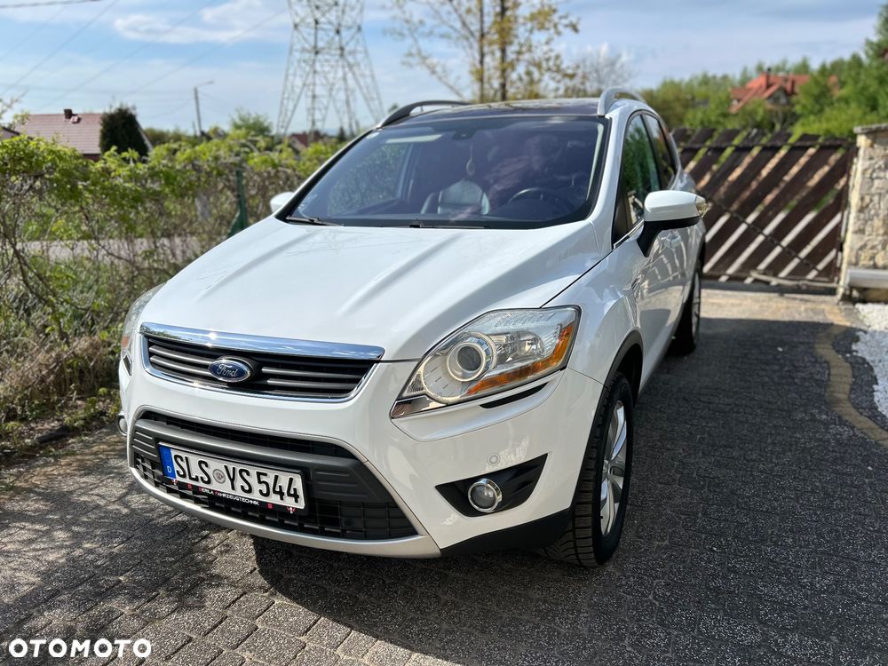Ford Kuga 2.0 TDCi 2x4 Titanium - 3