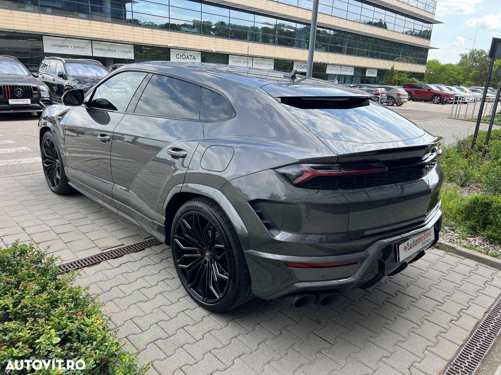 Lamborghini URUS - 6