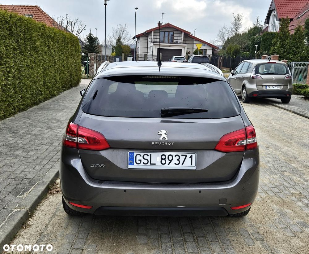 Peugeot 308 1.6 BlueHDi Allure S&S - 13