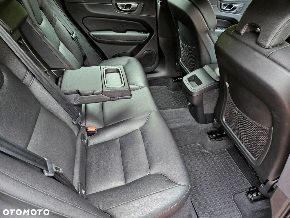 Volvo XC 60 T5 Geartronic Inscription - 17