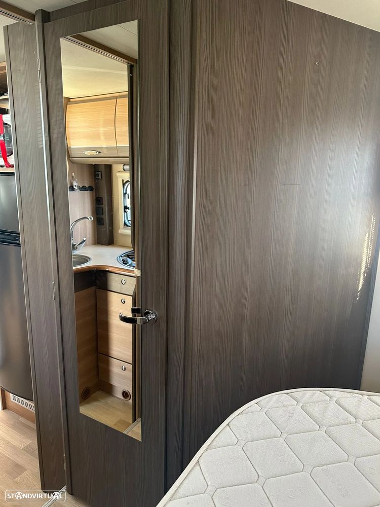 Rapido Serie 6F 691 cama central - 50