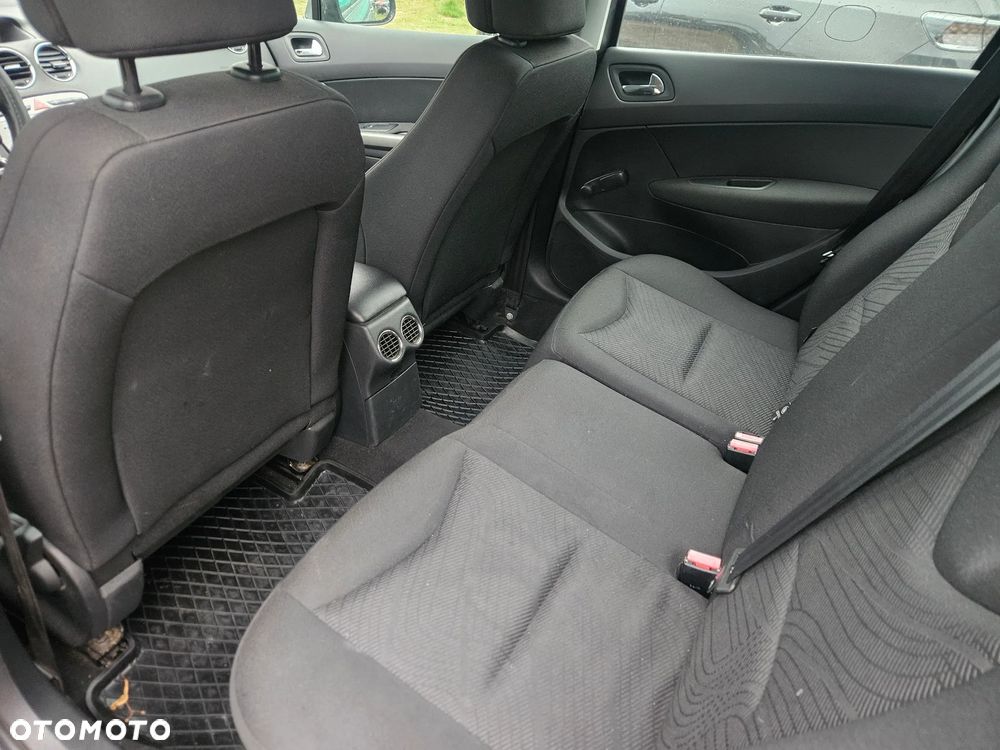 Peugeot 308 - 11