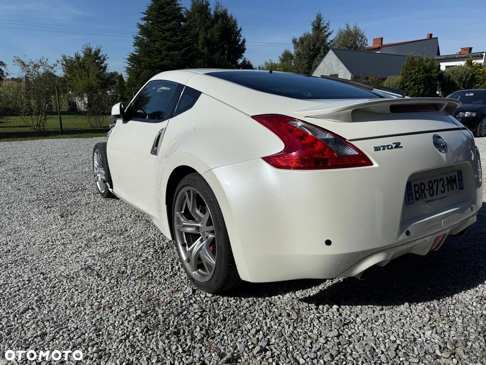 Nissan 370 Z 3.7 V6 Platinum - 9