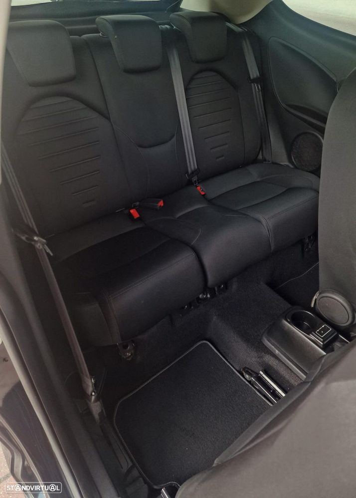 Alfa Romeo MiTo 0.9 T TwinAir Distinctive - 21