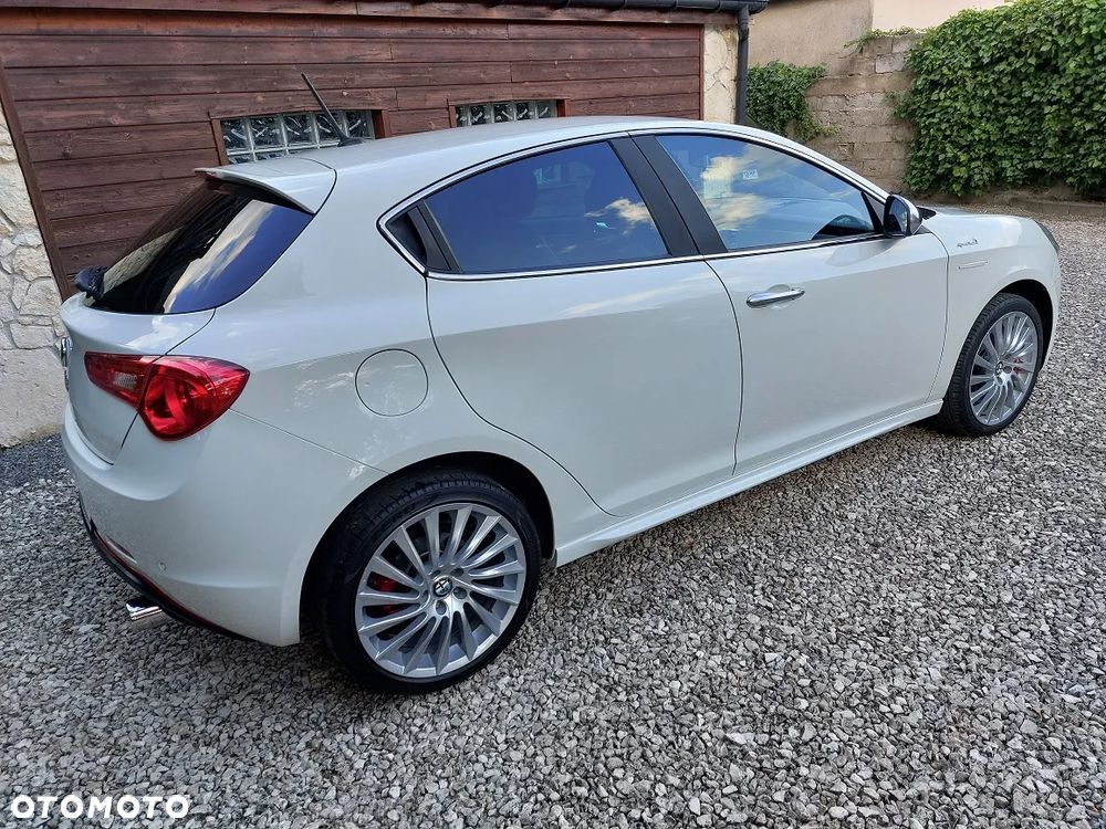Alfa Romeo Giulietta 1.4 TB Distinctive - 25