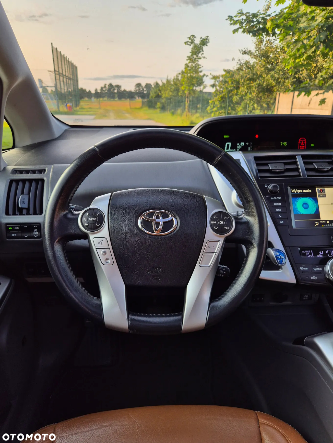 Toyota Prius+ 1.8 HSD Prestige PCS - 29