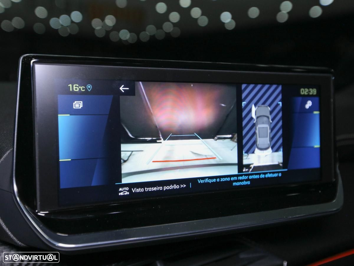 Peugeot e-2008 50 kWh GT - 21