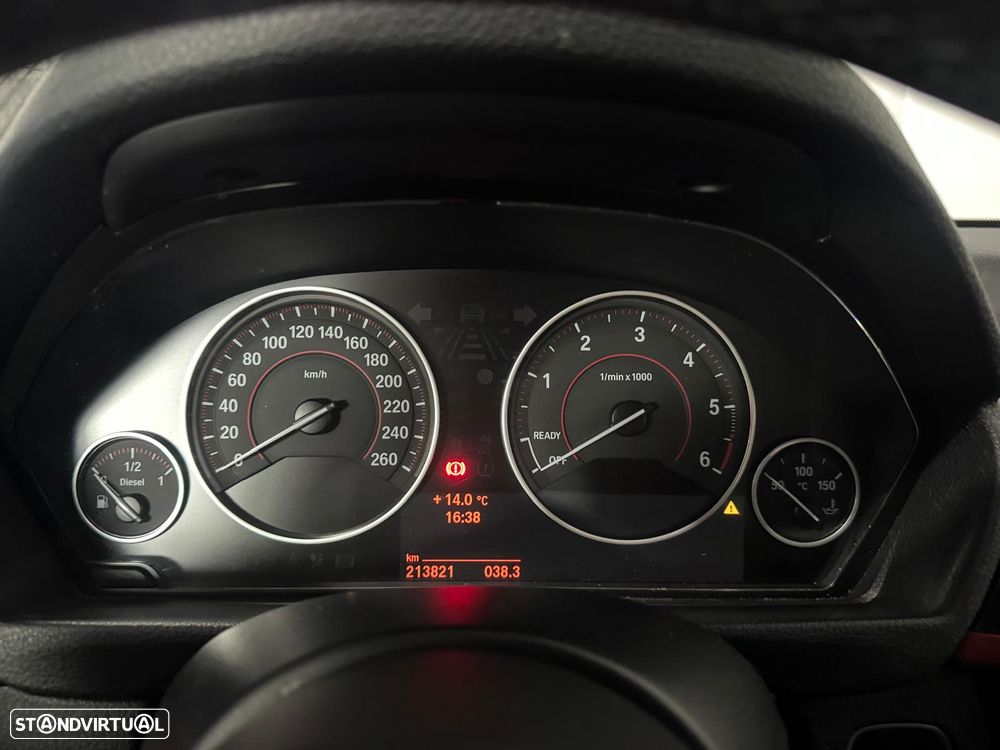 BMW 320 d Auto Pack M - 13