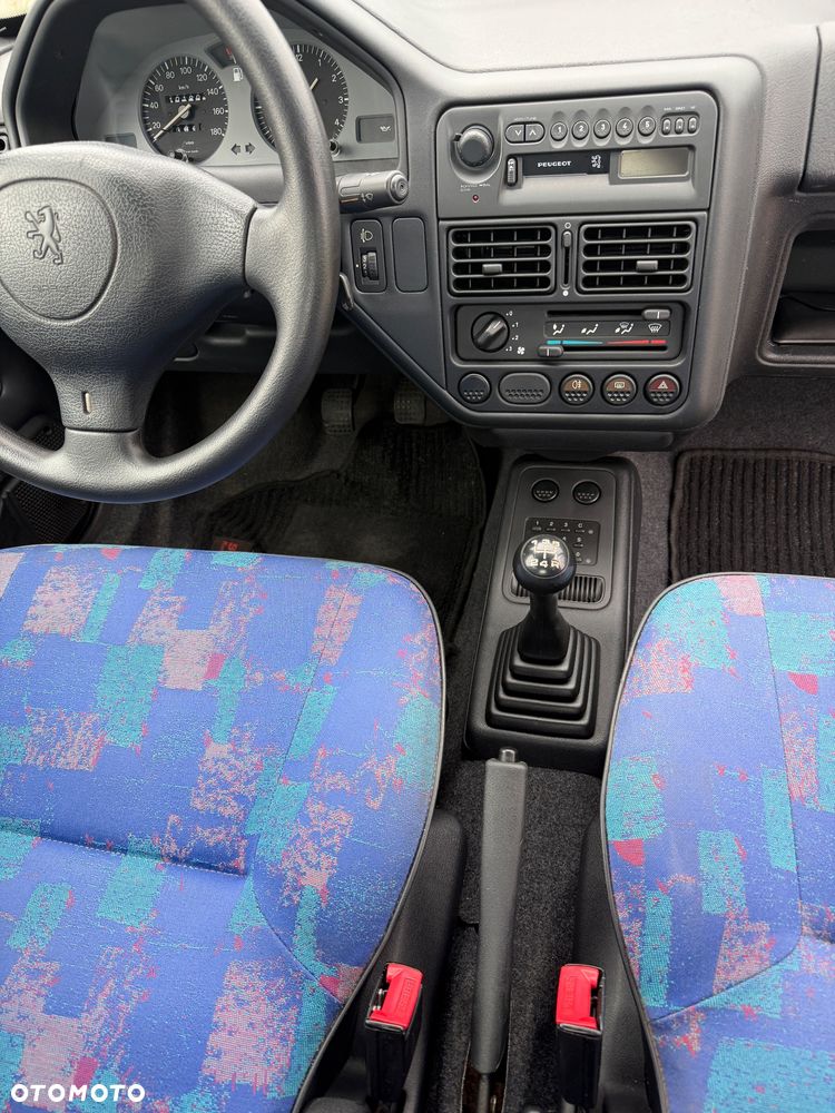 Peugeot 106 1.0 XN - 11