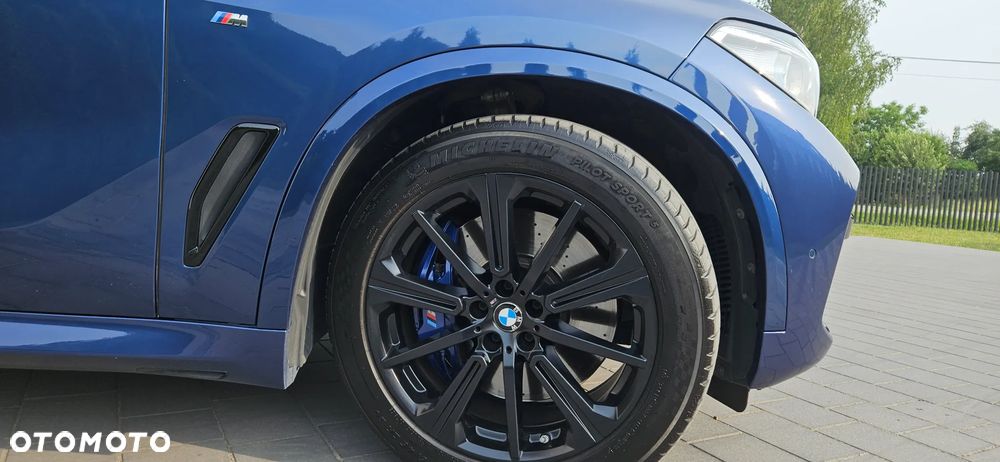 BMW X5 xDrive40i - 12