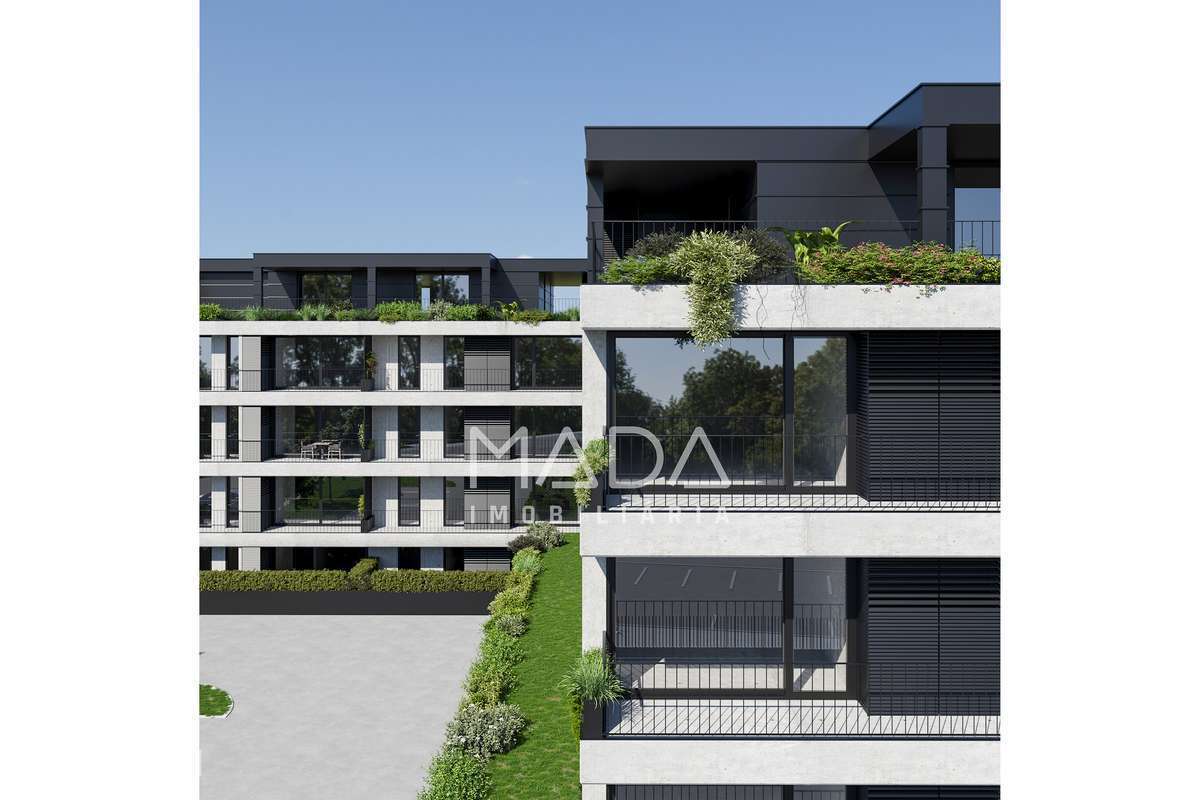NOVO Apart. T4 (último piso) c/piscina e 3 lugares de garagem em Braga - Grande imagem: 4/31