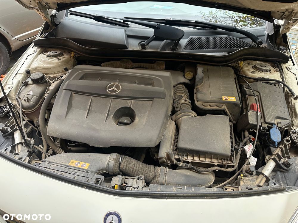Mercedes-Benz A-Class 2015 photo 5