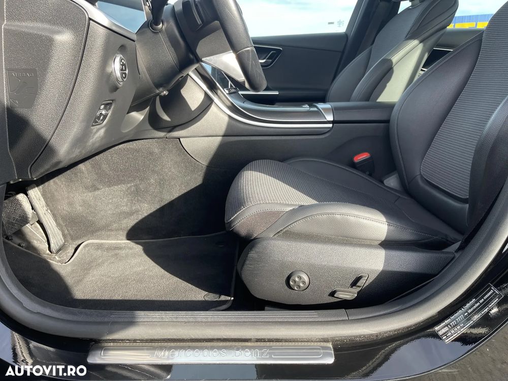 Mercedes-Benz C - 10