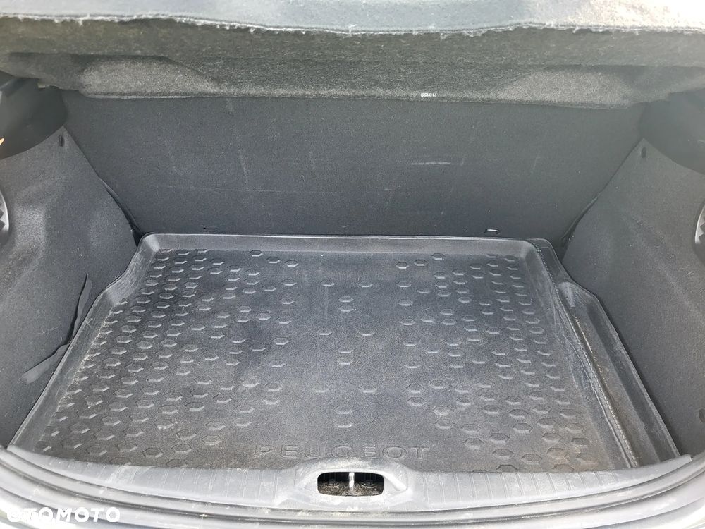 Peugeot 208 PureTech 68 Active - 4