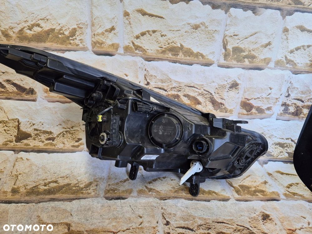 hyundai i40 17 lift zwykła lampa na h7 led lewa - 7