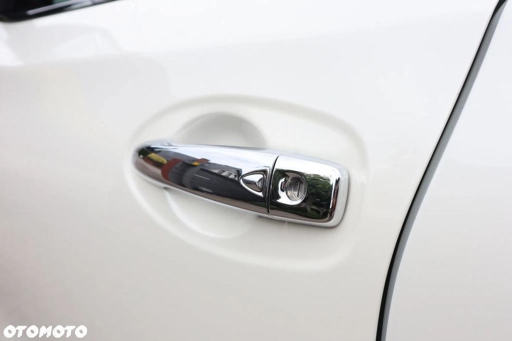 Nissan X-Trail 1.6 DCi N-Connecta - 26