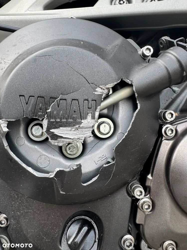 Yamaha MT - 8