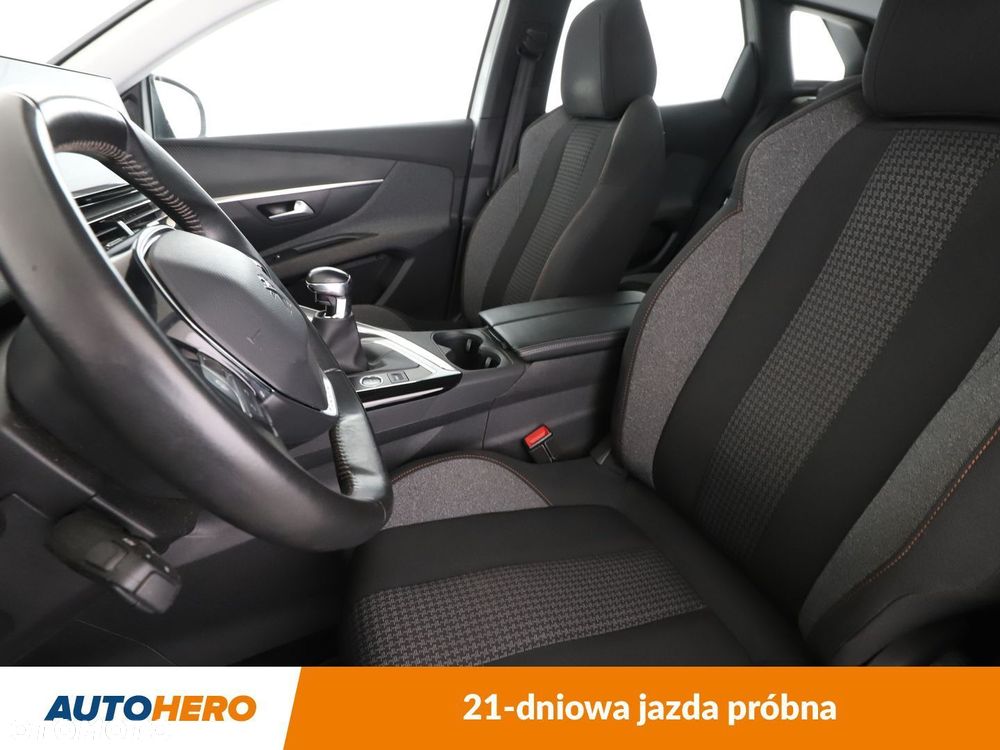 Peugeot 3008 - 11