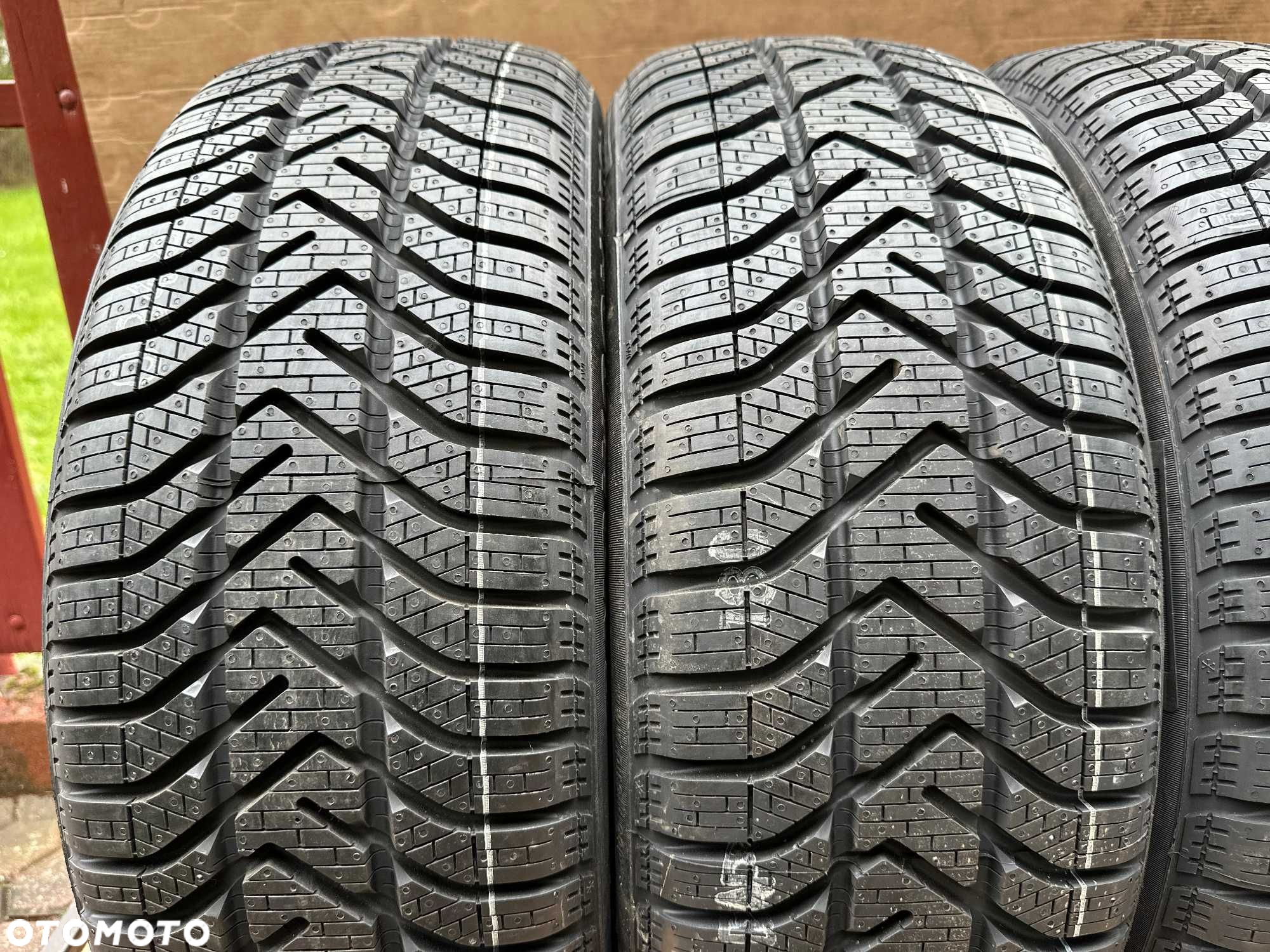 Opony Pirelli SNOWCONTROL 195/55R17 92H NOWE 2022 - 3