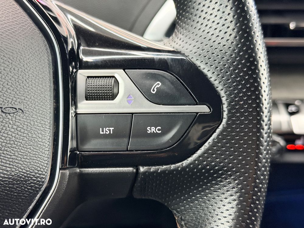 Peugeot 5008 1.5 BlueHDI s&s GT-Line - 34