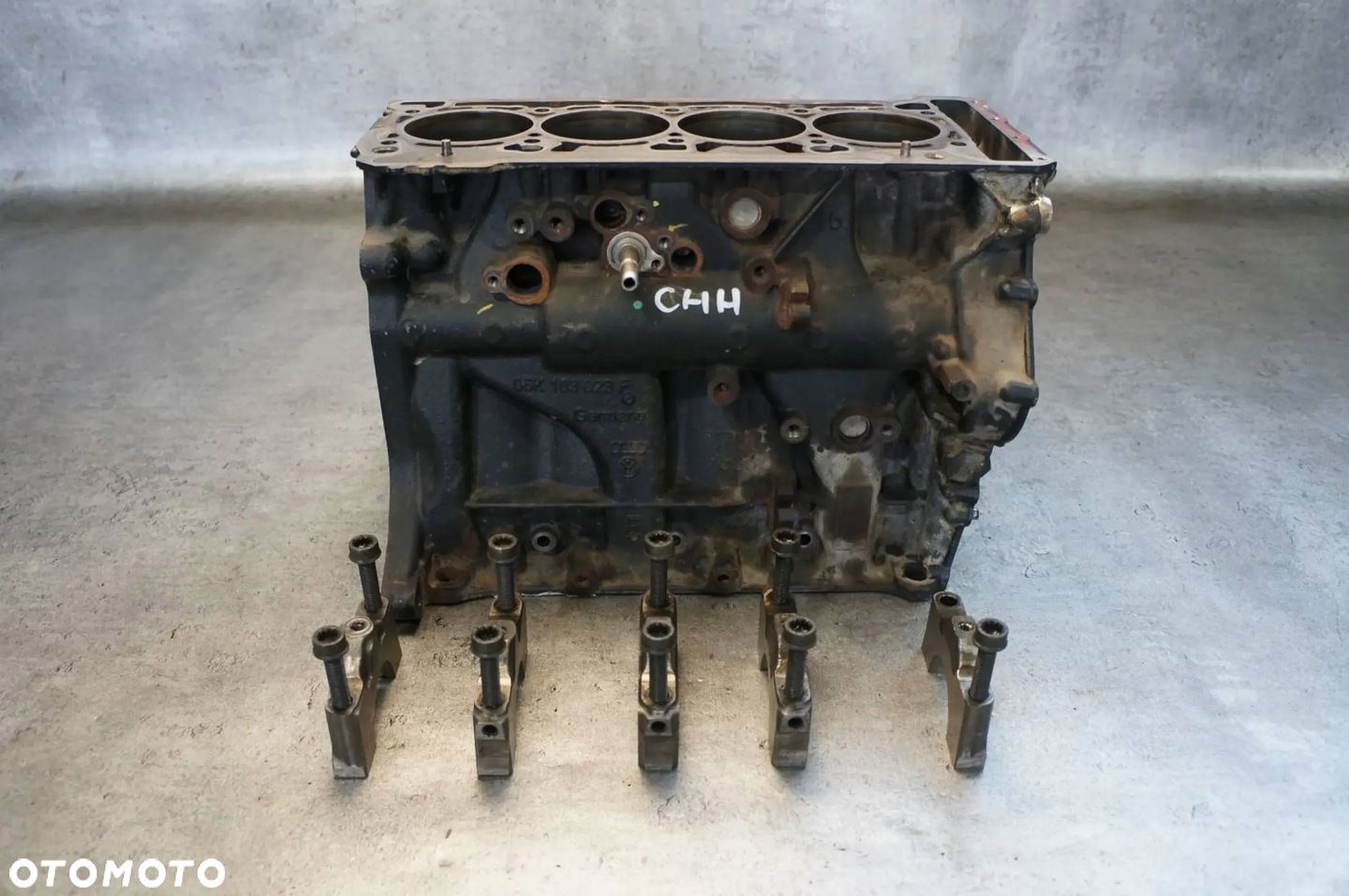 BLOK SILNIKA DÓŁ 2.0 TFSI CHH AUDI TT 8S 06K103023F - 1